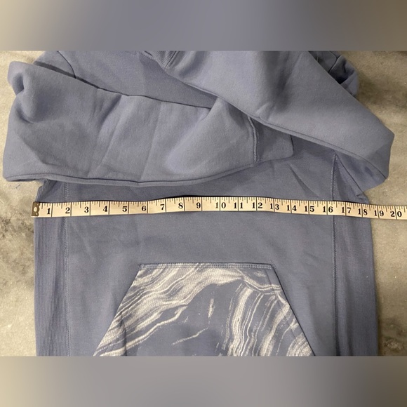 NWT Champion Size M Dusty Blue Marble Flow Recerse Weave Hoodie Kangaroo Pocket - Picture 11 of 14